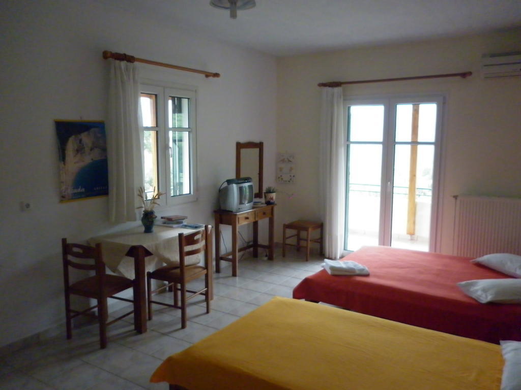 Lontza Apartments Lazaráta Rum bild
